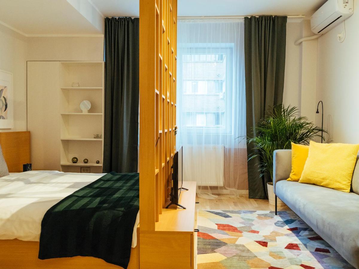 Cosy Studio - Amazing Location - Old Town Бухарест Экстерьер фото
