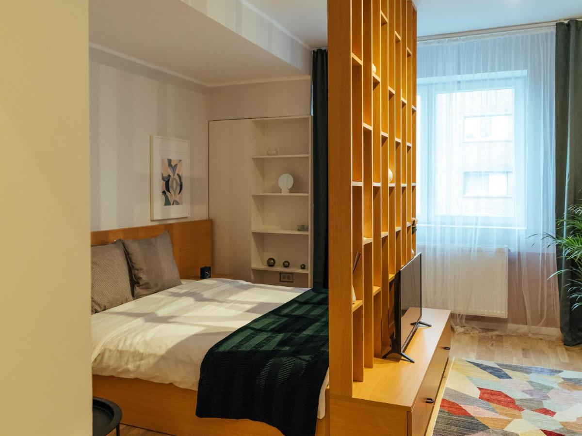 Cosy Studio - Amazing Location - Old Town Бухарест Экстерьер фото